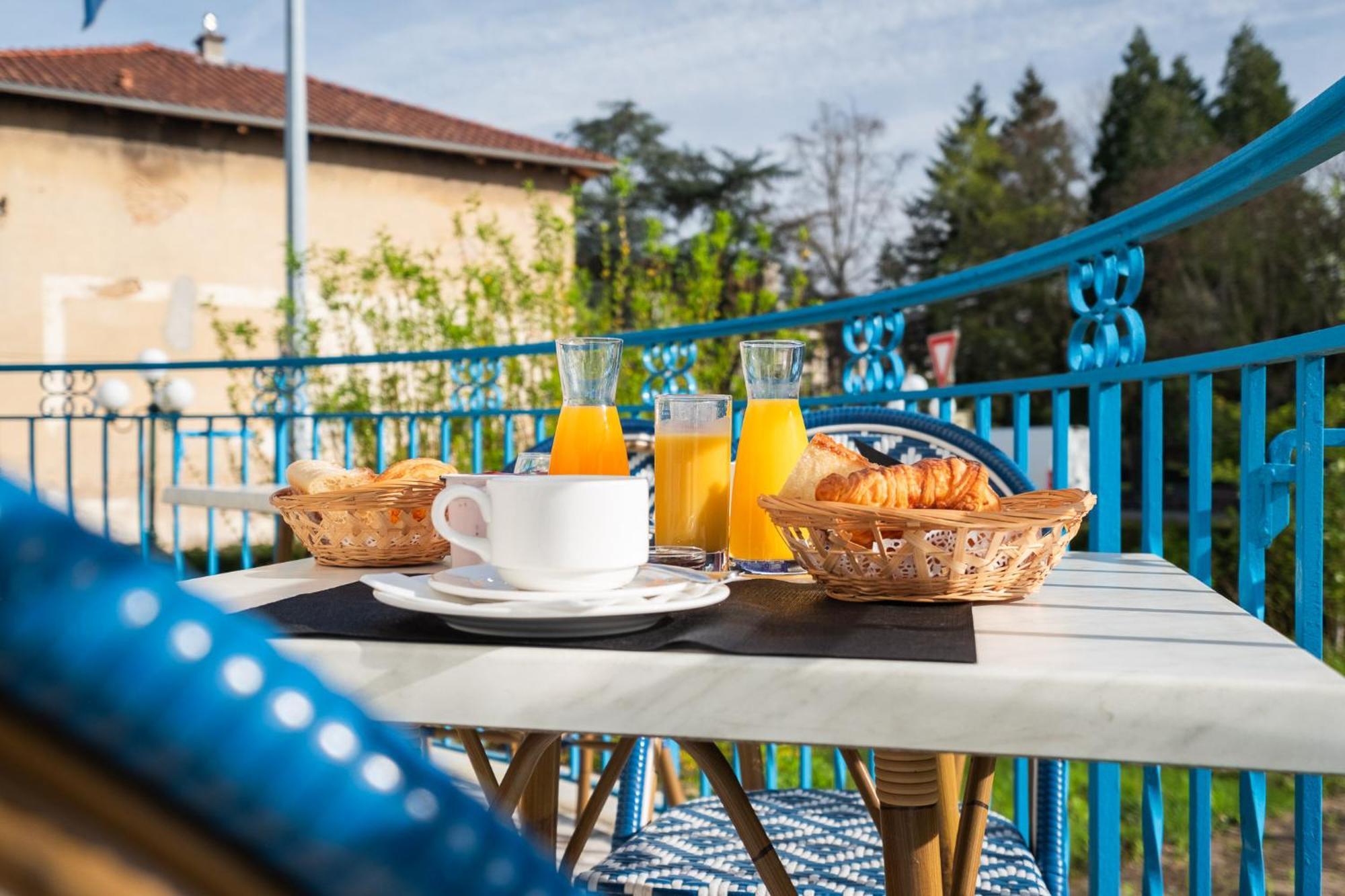 Cit'Hotel Logis De Brou, Bourg En Bresse Esterno foto