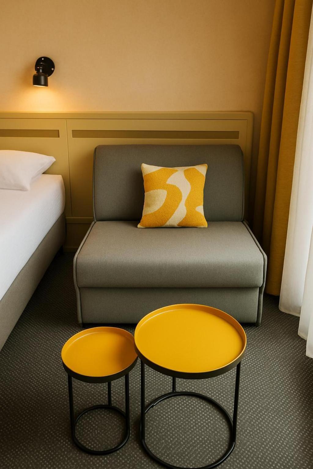 Cit'Hotel Logis De Brou, Bourg En Bresse Esterno foto